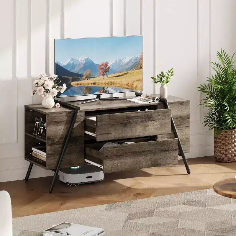 Mueble de TV de madera de roble/marrón con 2 cajones y estantes ajustables, patas de metal en forma de U, apto para televisores de hasta 65"