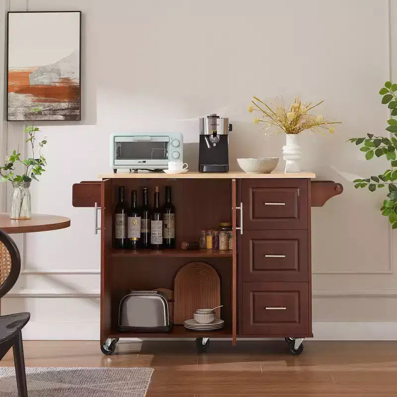 Isla de cocina marrón/blanca con mesa abatible y almacenamiento, con ruedas
